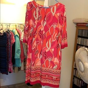 3/4 length sleeve. Pull on dress